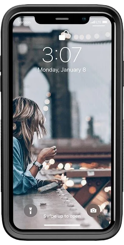 Black Pearl | Classic Black Marble Case