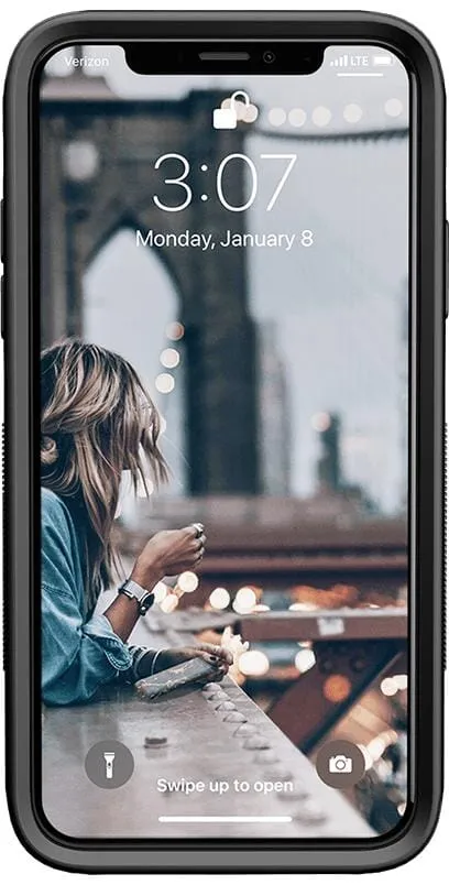 Black Pearl | Classic Black Marble Case